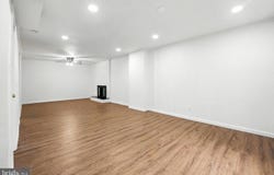 14839 HOXTON SQ, CENTREVILLE, VA 20120