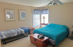 554 Pinecrest Drive, Pocono Pines, PA 18350