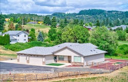 910 SWALLOW AVE, Sutherlin, OR 97479