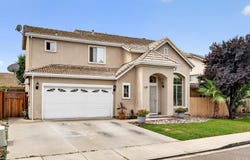 1936 Maplegrove, Tracy, CA 95376