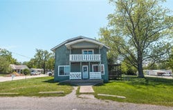 108 College Avenue, Licking, MO 65542