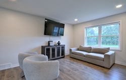 511 Everett Avenue, Crystal Lake, IL 60014