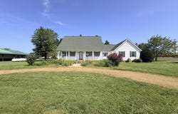 6789 Powers Church Road, Metropolis, IL 62960