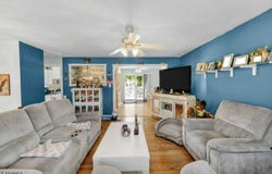 245 4th St, Dunellen Boro, NJ 08812-1314