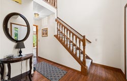107 Cedar Glen, Chardon, OH 44024