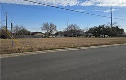 204 E Central Drive lot: 1, Georgetown, TX 78628