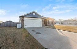 10014 E 110th Place North, Owasso, OK 74055