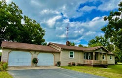 489 Gallatin St., New Haven, IL 62867