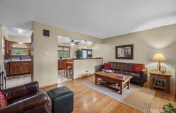 23W328 Great Western Avenue, Glen Ellyn, IL 60137