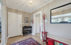 3 Bayberry Dr, Sharon, MA 02067