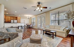 6909 Trimaran CV, Jonestown, TX 78645