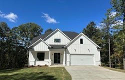 967 Cable, Waleska, GA 30183