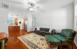 512 Eberhart LN, Austin, TX 78745