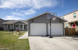 102 Cut Throat Loop, Gypsum, CO 81637