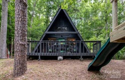 155 Chriscott Lane, Saluda, NC 28773
