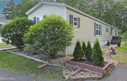 i-6 Robert Ave, Lenox, MA 01240