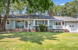 70 Roosevelt Avenue, West Haven, CT 06516