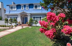 895 S Bronson Ave, Los Angeles, CA 90005