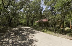 213 Eagle Point N, Azle, TX 76020