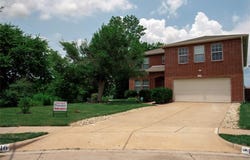 1416 Connie Street, Burleson, TX 76028