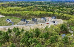 52 Daniel Rd, Derry, NH 03038