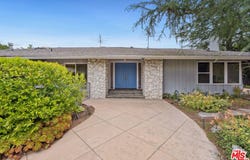 15901 High Knoll Rd, Encino, CA 91436