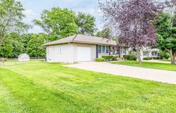 607 Green Street, Lee's Summit, MO 64063