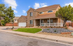 1974 N SAGEBRUSH Dr, Santa Clara, UT 84765
