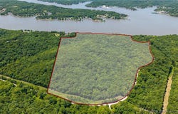 1265 Singing Oaks Drive, Sunrise Beach, MO 65079