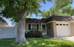 1562 Gault Way, Sparks, NV 89431