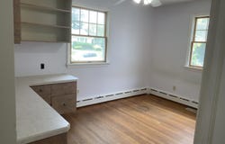 2 E Monroe Ave, Linwood, NJ 08221