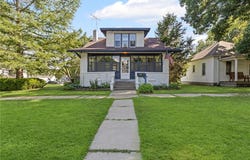 309 E Miami Street, Paola, KS 66071