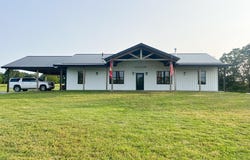 5807 Farm Road 2212, Washburn, MO 65772