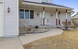 2155 COTTONWOOD Drive, MENASHA, WI 54952-8603