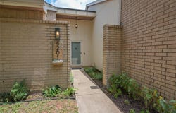 4201 Amherst Lane, Grand Prairie, TX 75052