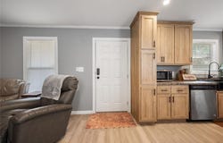 101 Pond View Road, Elgin, OK 73538