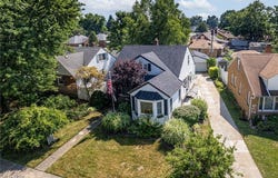 6342 Chestnut Hills Drive, Parma, OH 44129