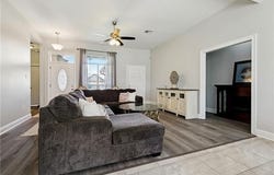 2473 CAROL SUE Avenue, Gretna, LA 70056