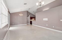5065 KNIGHTSBRIDGE Circle N, Jacksonville, FL 32244