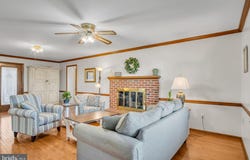 1393 LUTZTOWN ROAD, BOILING SPRINGS, PA 17007