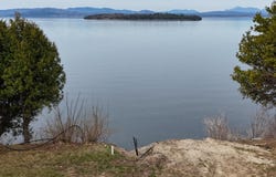 41 Lake Drive, South Hero, VT 05486