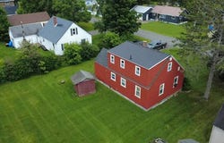 14 Lincoln Street, Presque Isle, ME 04769