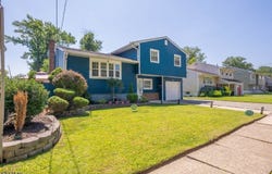 463 W 6Th Ave, Roselle Boro, NJ 07203-2447