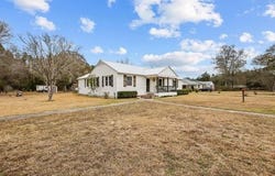 154 Avalon Street, Nahunta, GA 31553