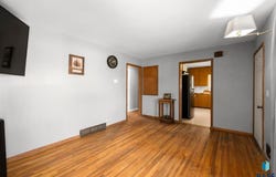 276 E 3rd St, Parker, SD 57053