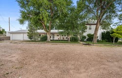 1204 E Cheyenne, Canadian, TX 79014