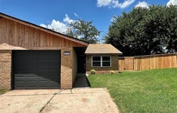 12517 SW 2nd Street, Yukon, OK 73099