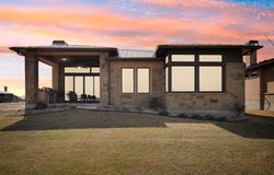 2316 Kahala Sunset DR, Spicewood, TX 78669