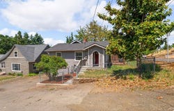 1235 SE BOOTH AVE, Roseburg, OR 97470