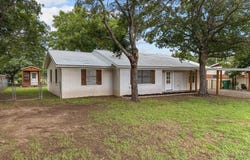 802 Meadowlark Street, Hamilton, TX 76531
